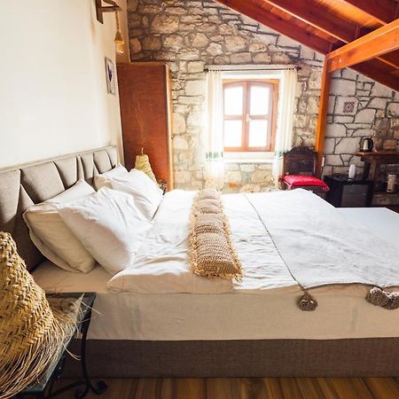 Lavantali Konak Otel Restoran Seferihisar Exterior foto